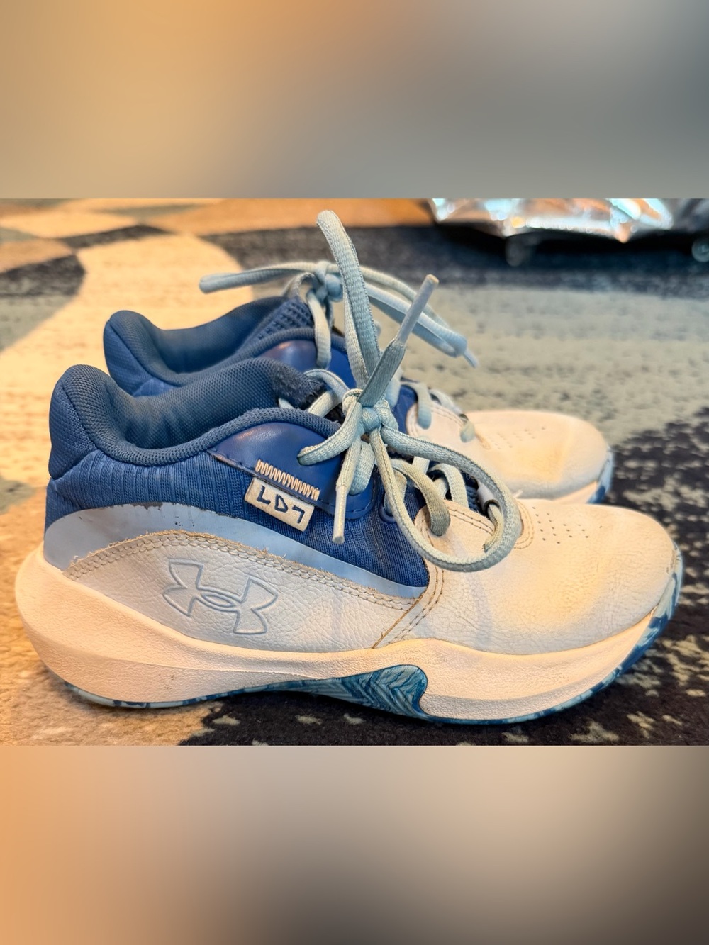 Under Armour Jet Basketball Shoes Boys Size 2Y Blue White Sneakers